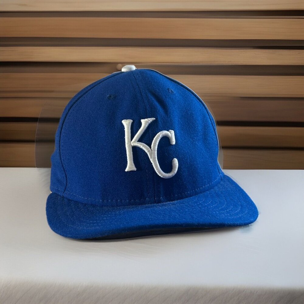 New Era 59Fifty KC Kansas City Royals Fitted Baseball Hat Size 7 3/8 Blue Black - Picture 1 of 6